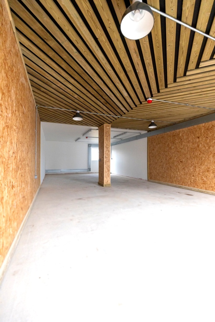 Ikonek Double Unit | 600sqft