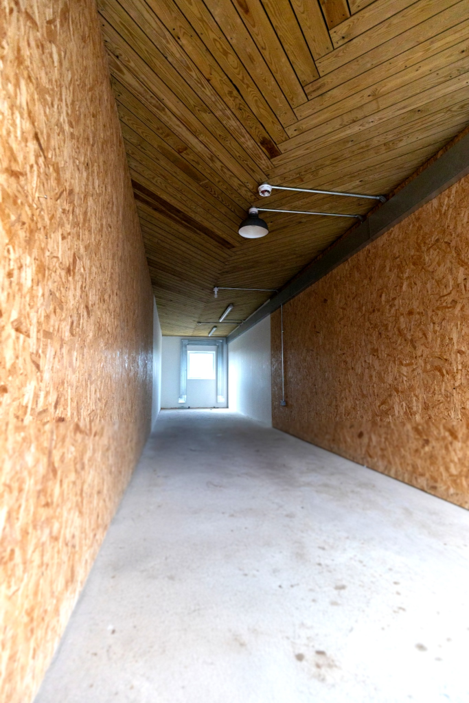 Ikonek Small Unit | 320sqft